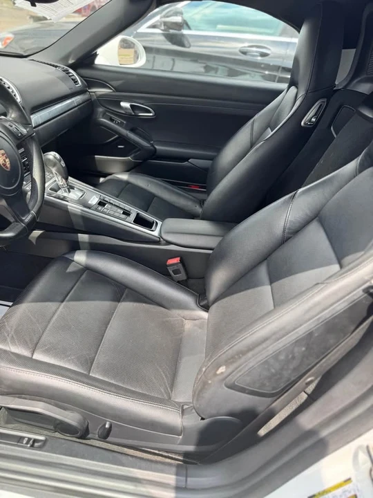 2014 Porsche 981 Boxster - Image 16 of 18