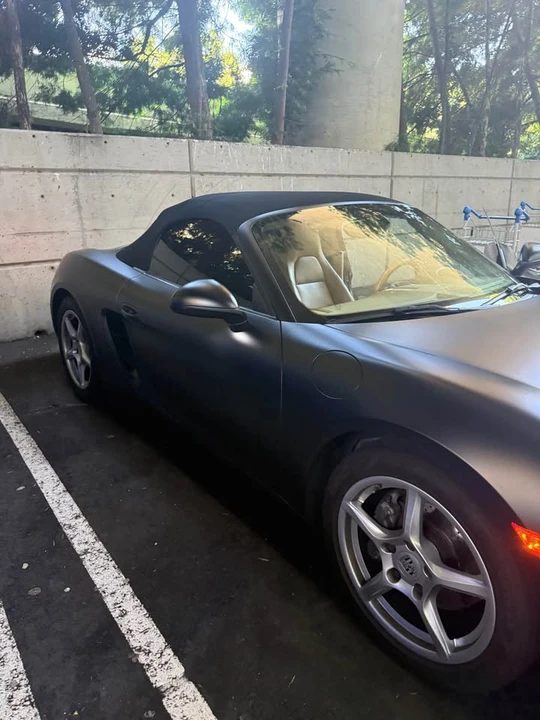 2014 Porsche 981 Boxster - Image 2 of 9