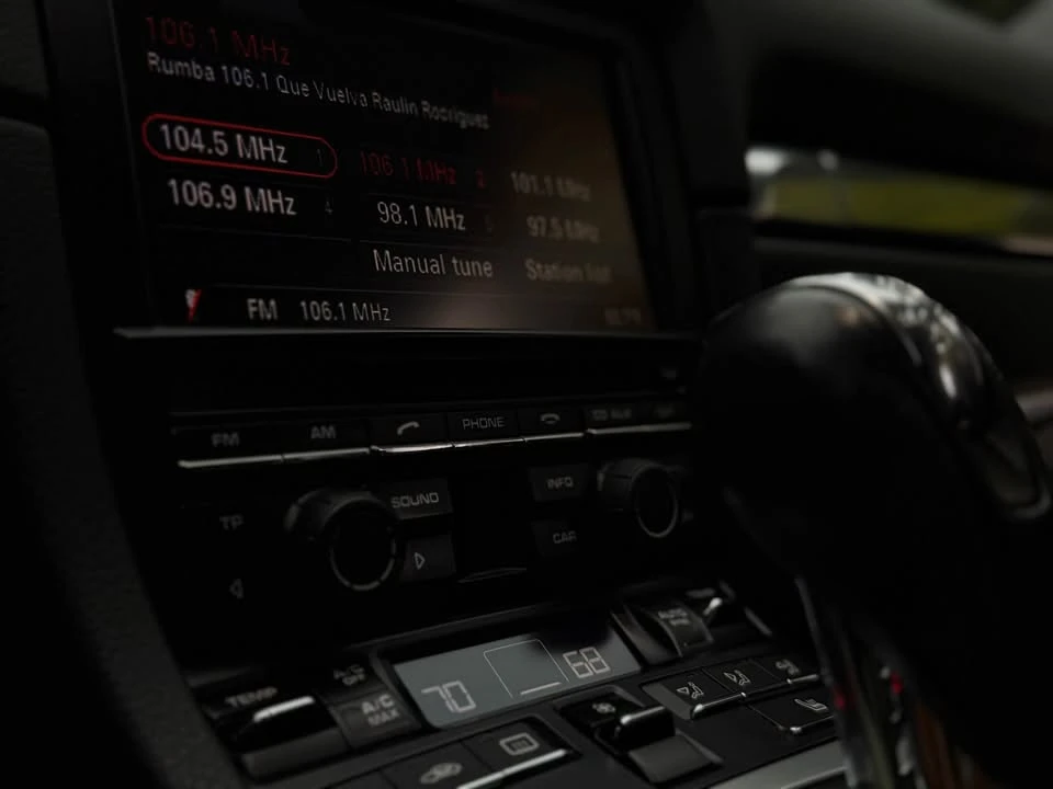 2014 Porsche 981 Boxster - Image 16 of 20