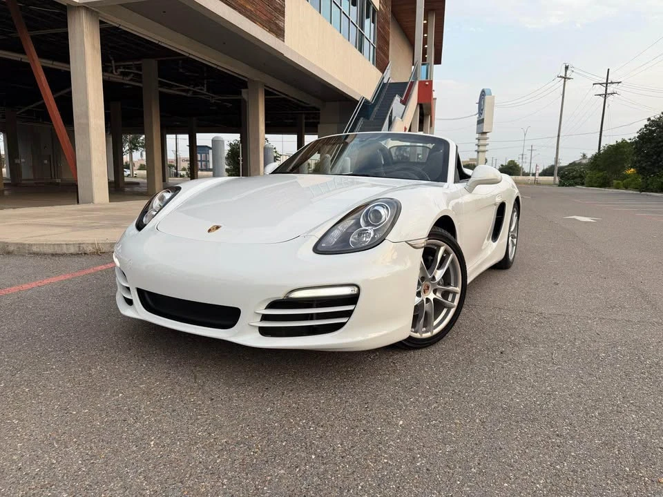 2014 Porsche 981 Boxster - Image 9 of 17