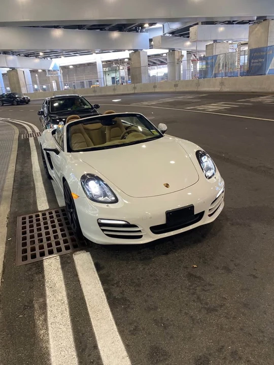 2014 Porsche 981 Boxster - Image 11 of 20
