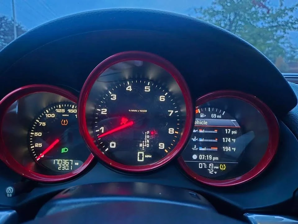 2014 Porsche 981 Boxster - Image 16 of 20