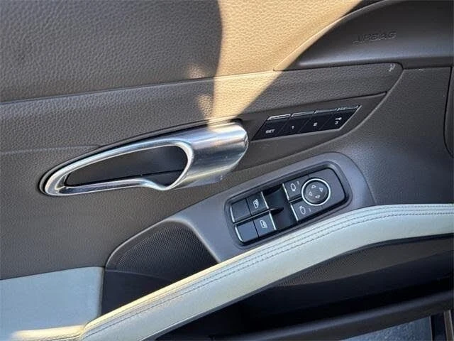2014 Porsche 981 Boxster S - Image 16 of 18