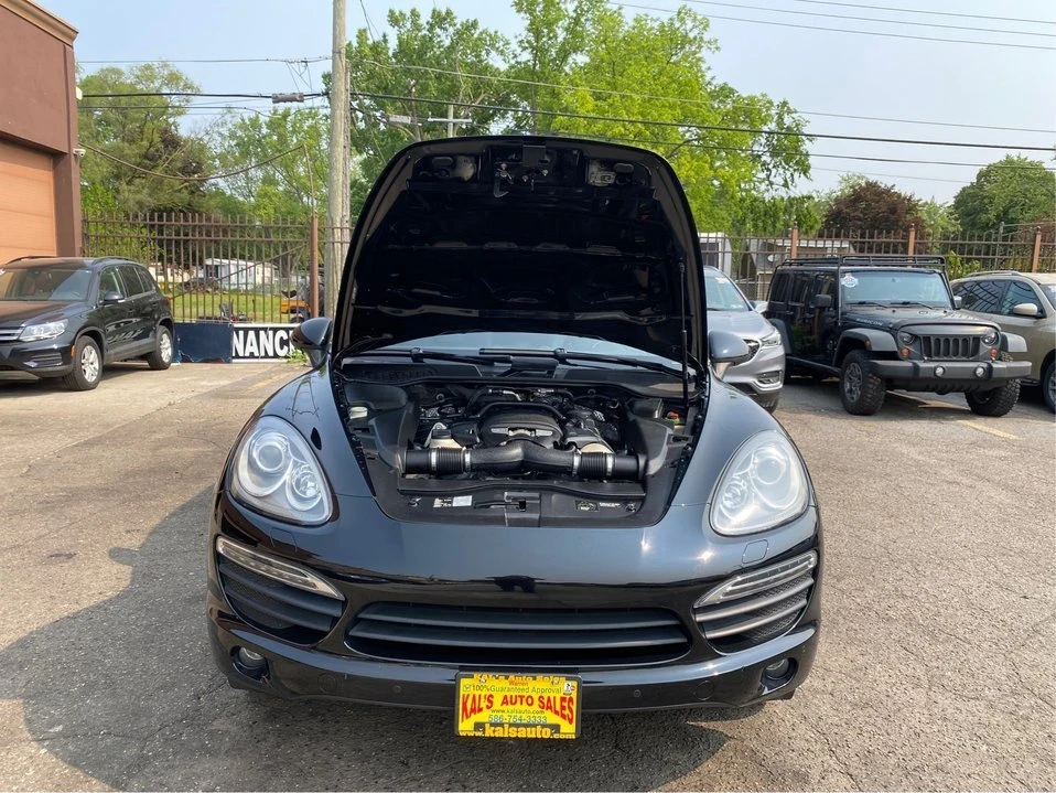 2014 Porsche 958 Cayenne - Image 11 of 20