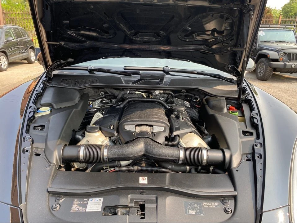 2014 Porsche 958 Cayenne - Image 16 of 20