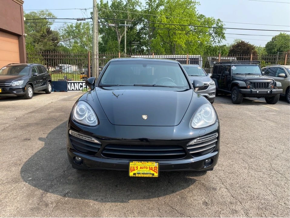 2014 Porsche 958 Cayenne - Image 2 of 20