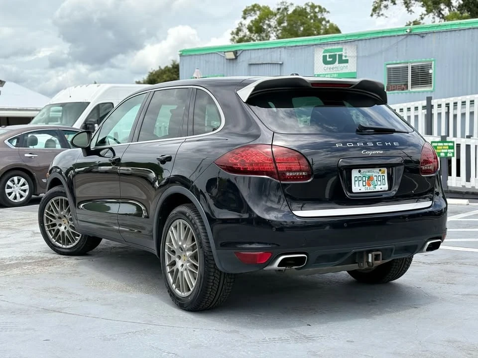 2014 Porsche 958 Cayenne - Image 3 of 6