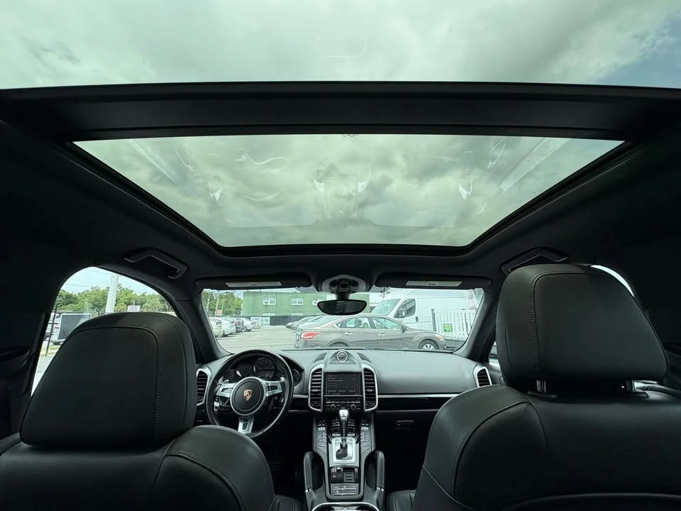 2014 Porsche 958 Cayenne - Image 6 of 6