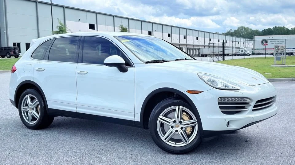 2014 Porsche 958 Cayenne - Image 4 of 18