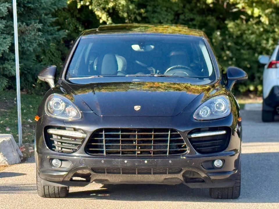 2014 Porsche 958 Cayenne - Image 2 of 17