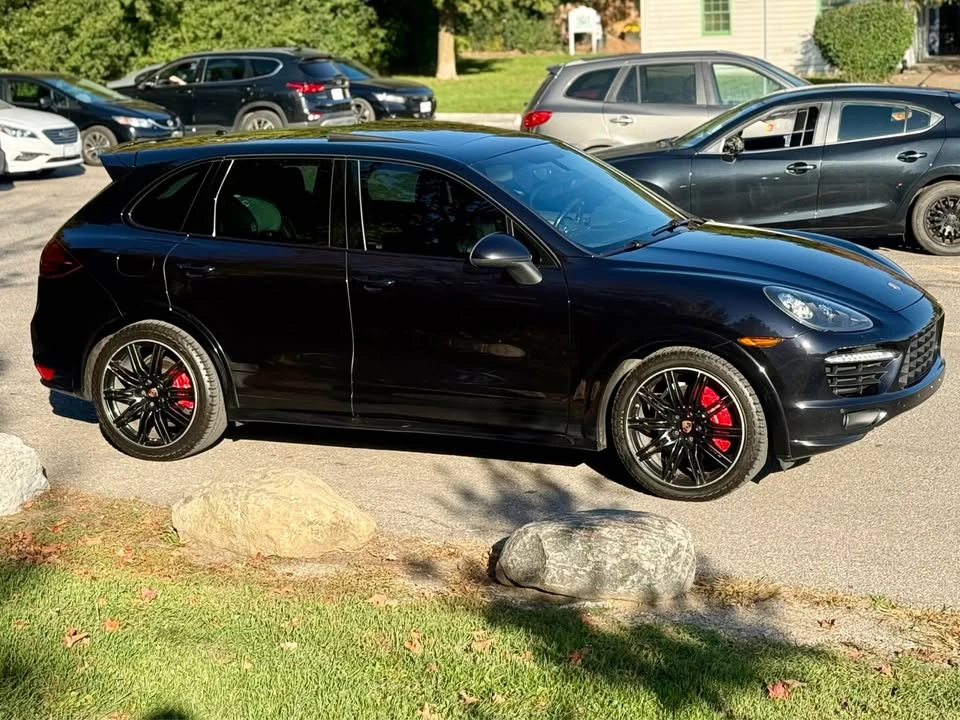 2014 Porsche 958 Cayenne - Image 8 of 17