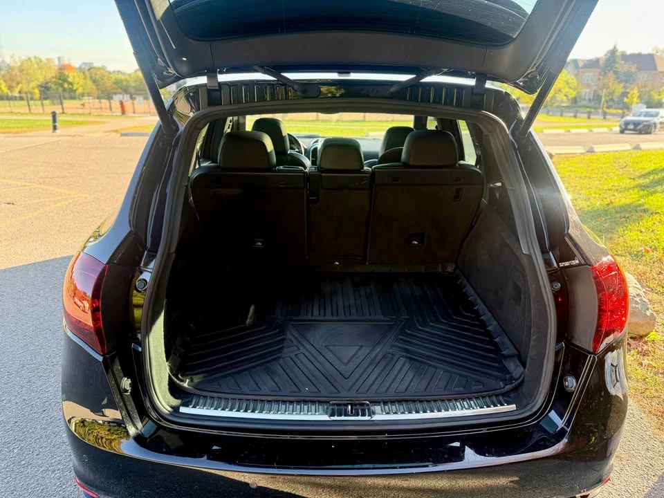 2014 Porsche 958 Cayenne - Image 12 of 17