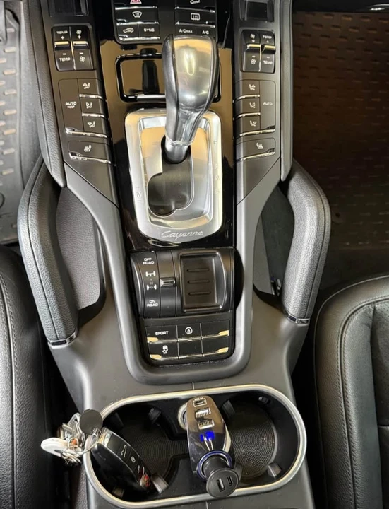 2014 Porsche 958 Cayenne - Image 10 of 12
