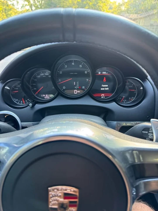 2014 Porsche 958 Cayenne - Image 8 of 10