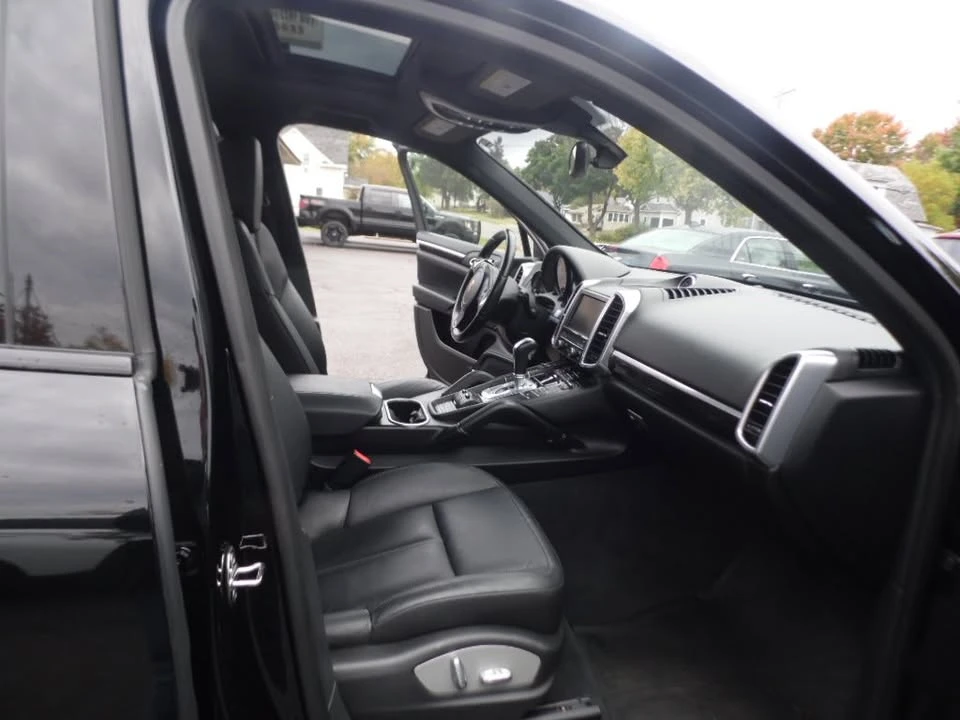 2014 Porsche 958 Cayenne - Image 7 of 12