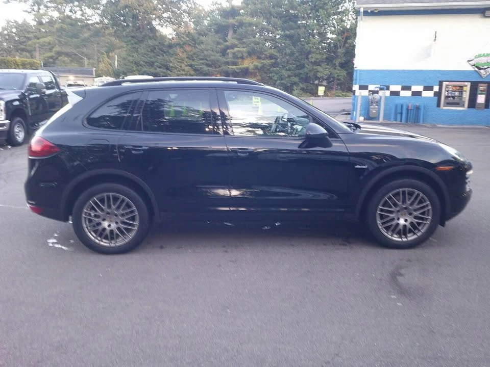 2014 Porsche 958 Cayenne - Image 4 of 20
