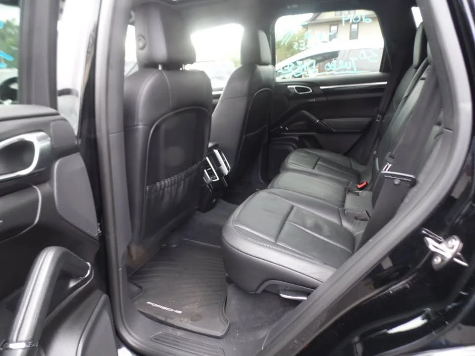 2014 Porsche 958 Cayenne - Image 6 of 12