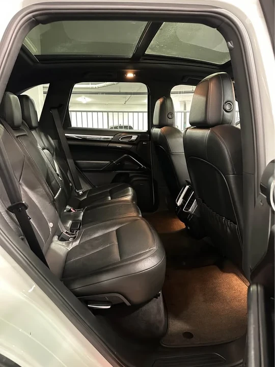 2014 Porsche 958 Cayenne - Image 18 of 20