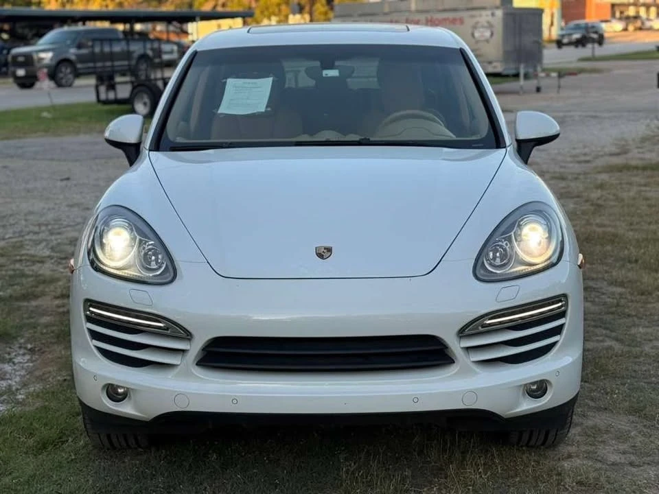 2014 Porsche 958 Cayenne - Image 2 of 18