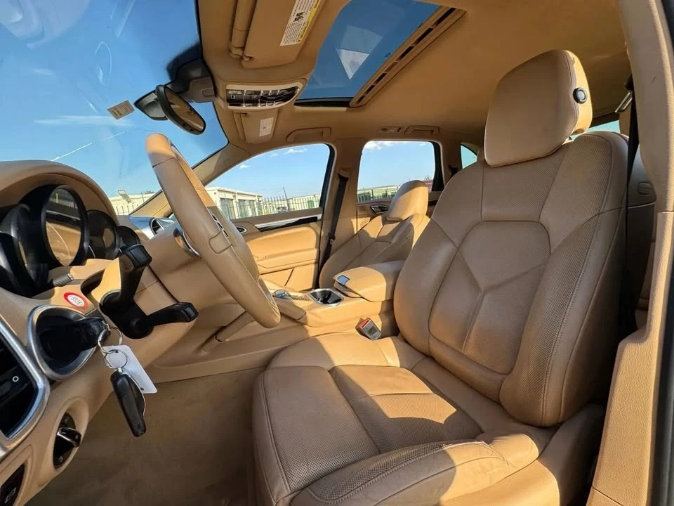 2014 Porsche 958 Cayenne - Image 7 of 15
