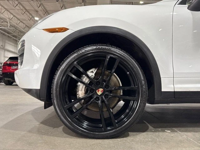 2014 Porsche 958 Cayenne - Image 17 of 19