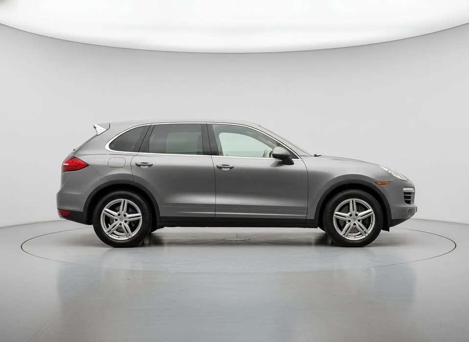 2014 Porsche 958 Cayenne - Image 2 of 15