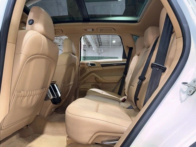2014 Porsche 958 Cayenne - Image 11 of 19