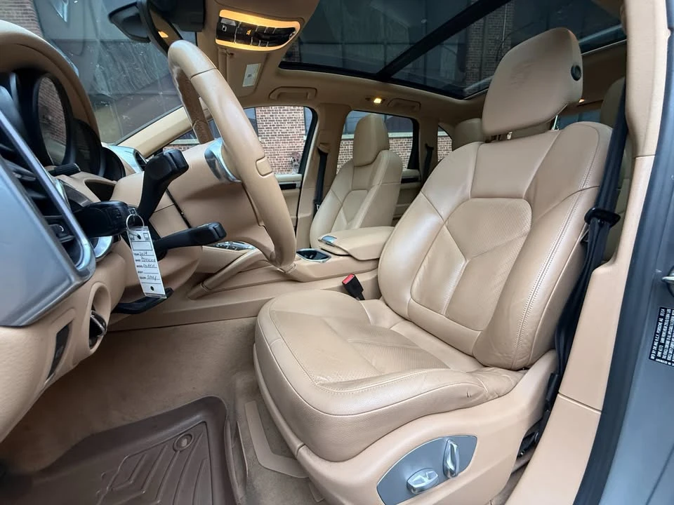 2014 Porsche 958 Cayenne - Image 7 of 15