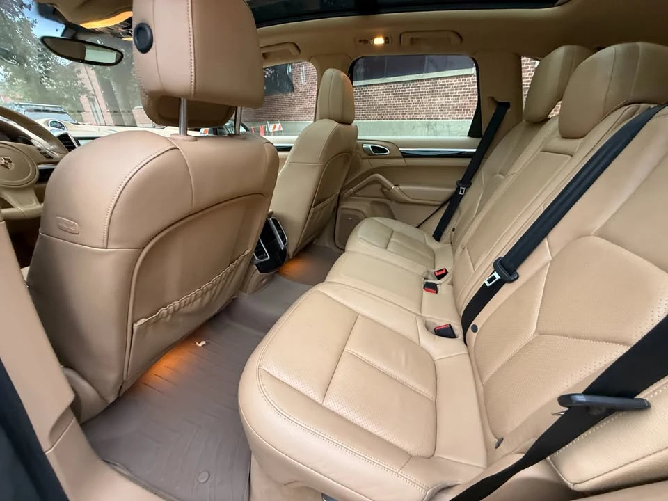 2014 Porsche 958 Cayenne - Image 8 of 15