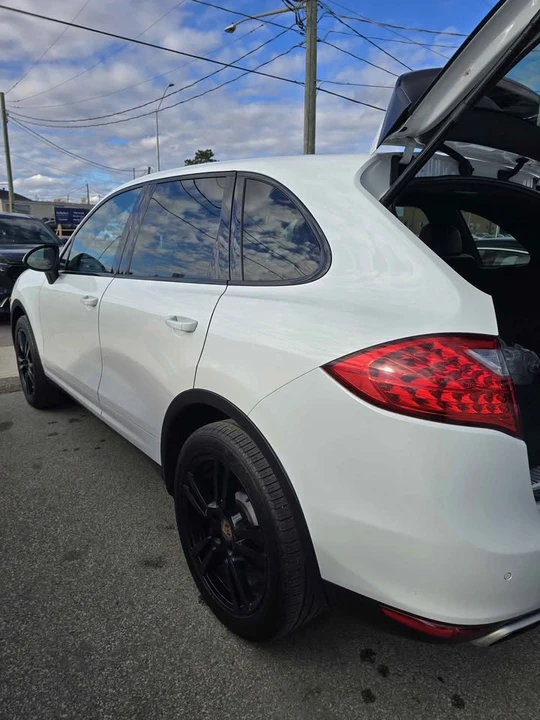 2014 Porsche 958 Cayenne - Image 6 of 10