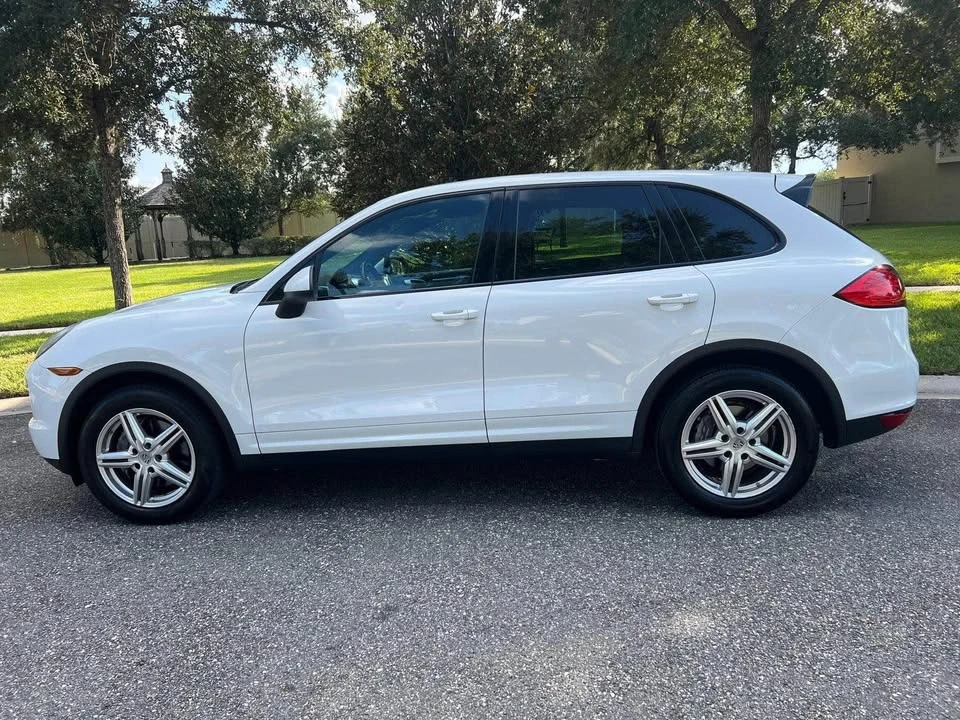 2014 Porsche 958 Cayenne - Image 8 of 13