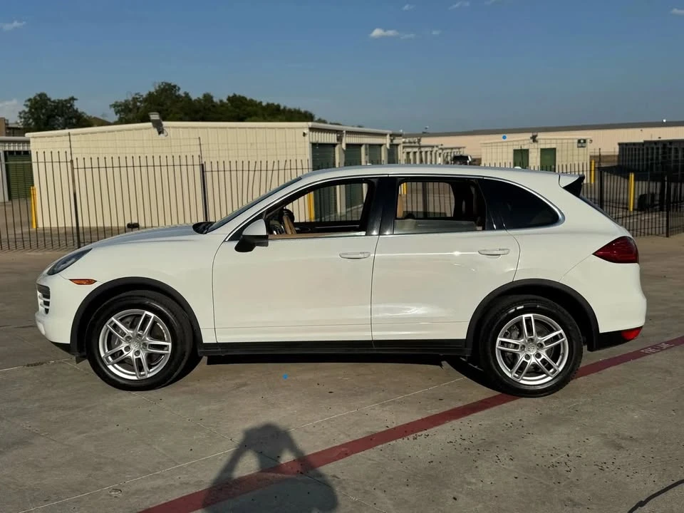 2014 Porsche 958 Cayenne - Image 5 of 8