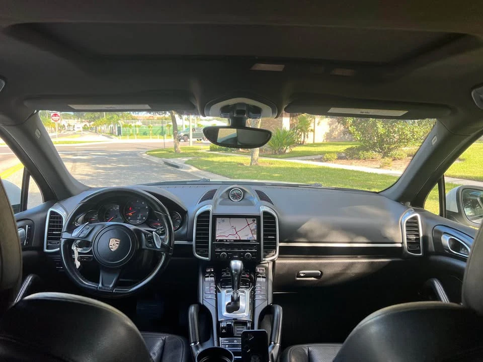 2014 Porsche 958 Cayenne - Image 12 of 13