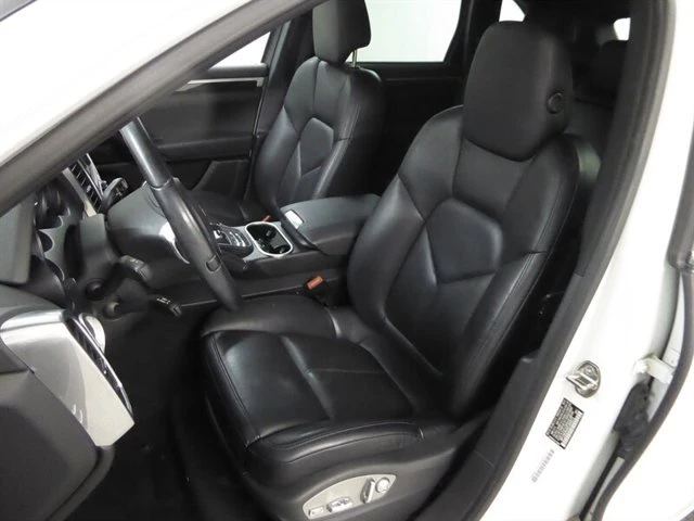 2014 Porsche 958 Cayenne - Image 19 of 20