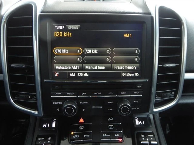 2014 Porsche 958 Cayenne - Image 14 of 20
