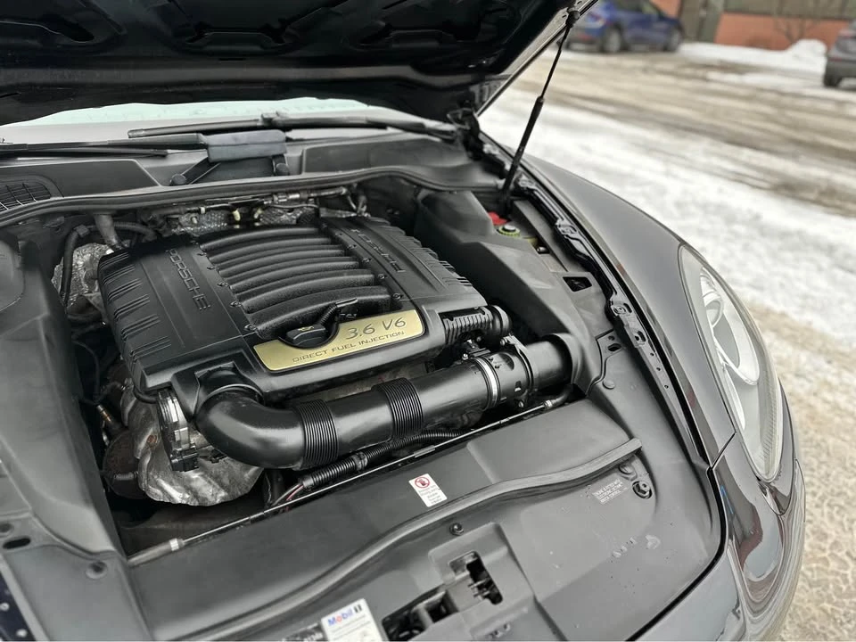 2014 Porsche 958 Cayenne - Image 10 of 18