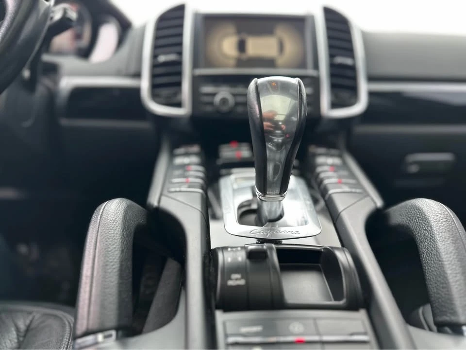 2014 Porsche 958 Cayenne - Image 15 of 18