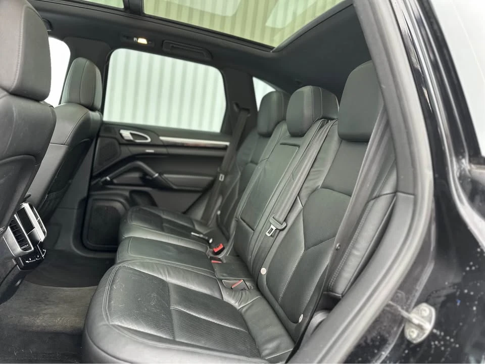 2014 Porsche 958 Cayenne - Image 13 of 18