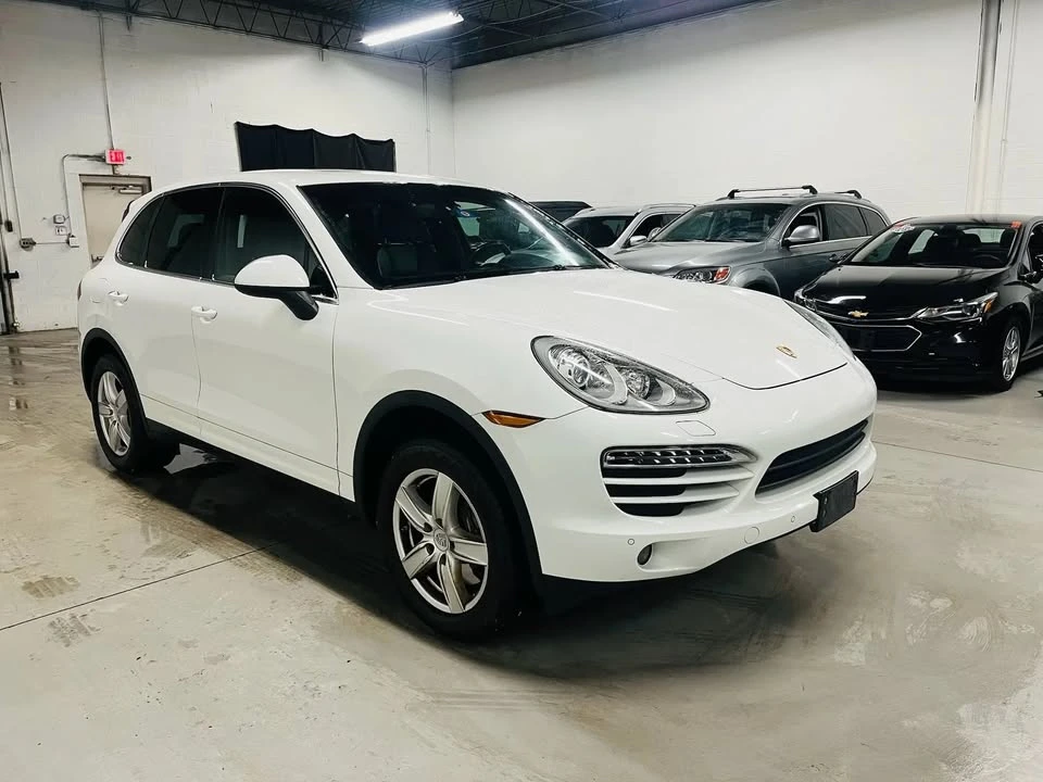 2014 Porsche 958 Cayenne - Image 3 of 16