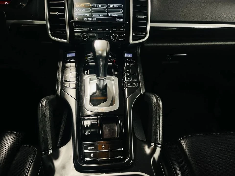 2014 Porsche 958 Cayenne - Image 15 of 16