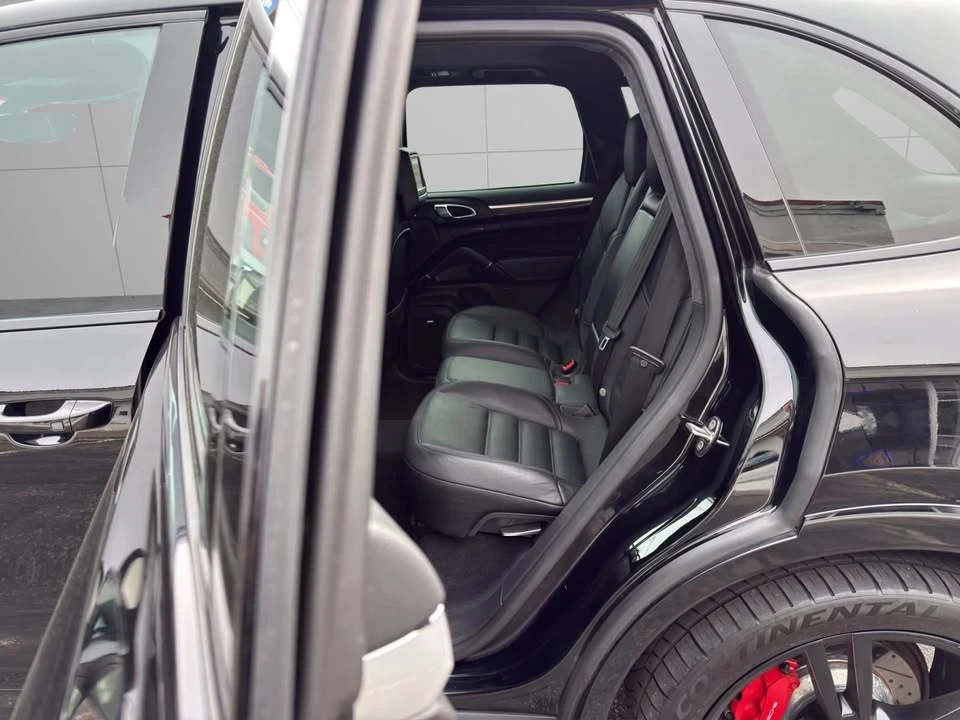 2014 Porsche 958 Cayenne GTS - Image 13 of 20