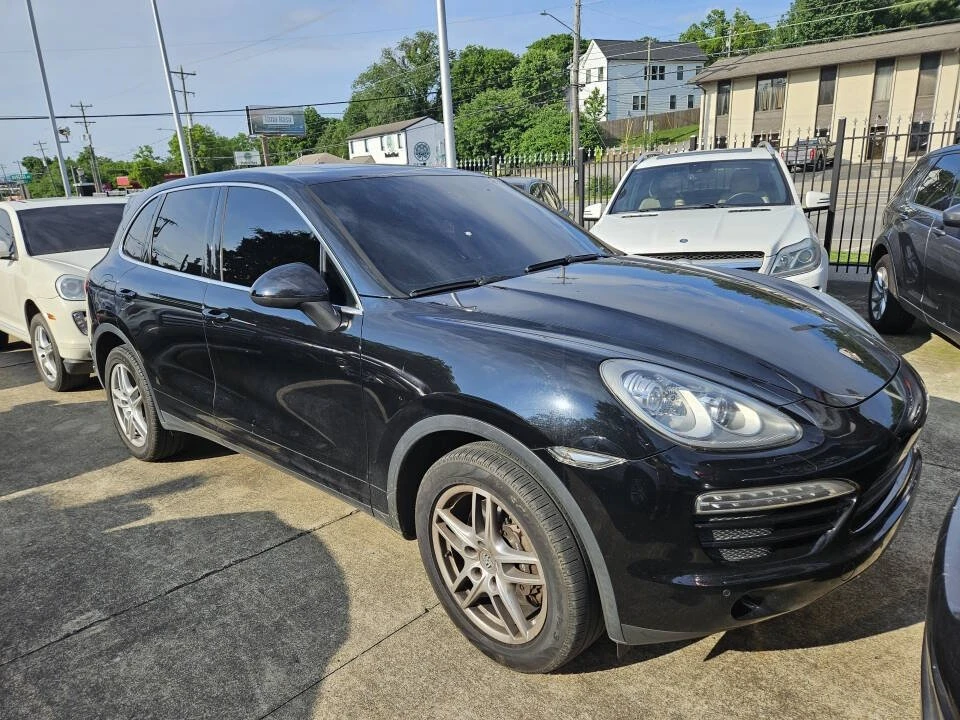 2014 Porsche 958 Cayenne - Image 2 of 6