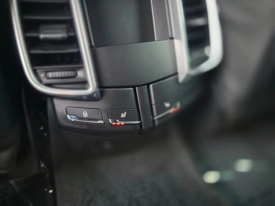 2014 Porsche 958 Cayenne - Image 12 of 18