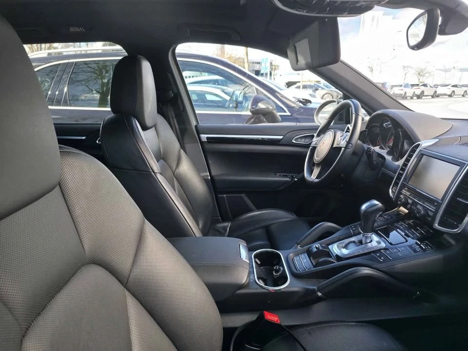 2014 Porsche 958 Cayenne - Image 7 of 8