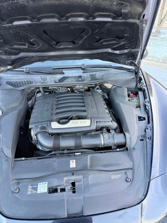 2014 Porsche 958 Cayenne - Image 12 of 16