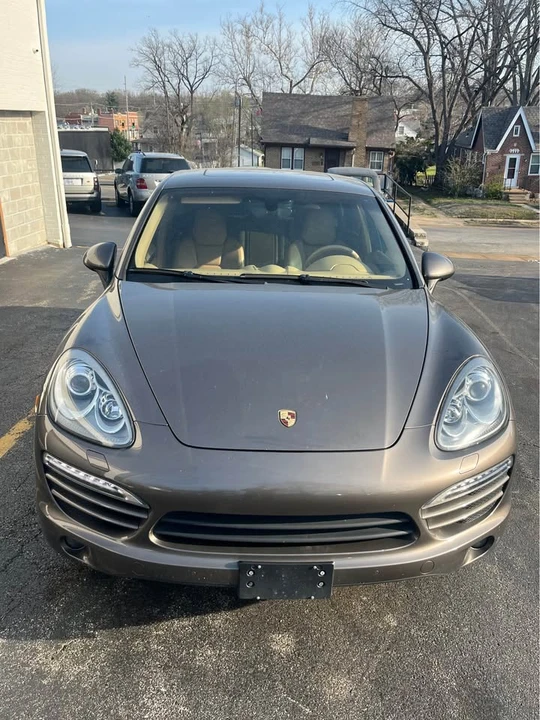 2014 Porsche 958 Cayenne - Image 3 of 20