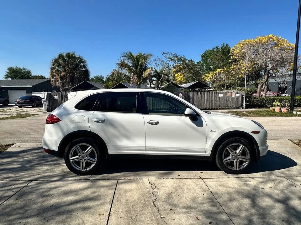 2014 Porsche 958 Cayenne Diesel - Image 6 of 20