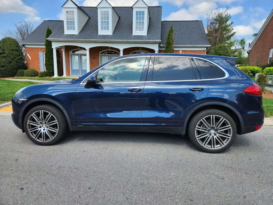 2014 Porsche 958 Cayenne - Image 2 of 20