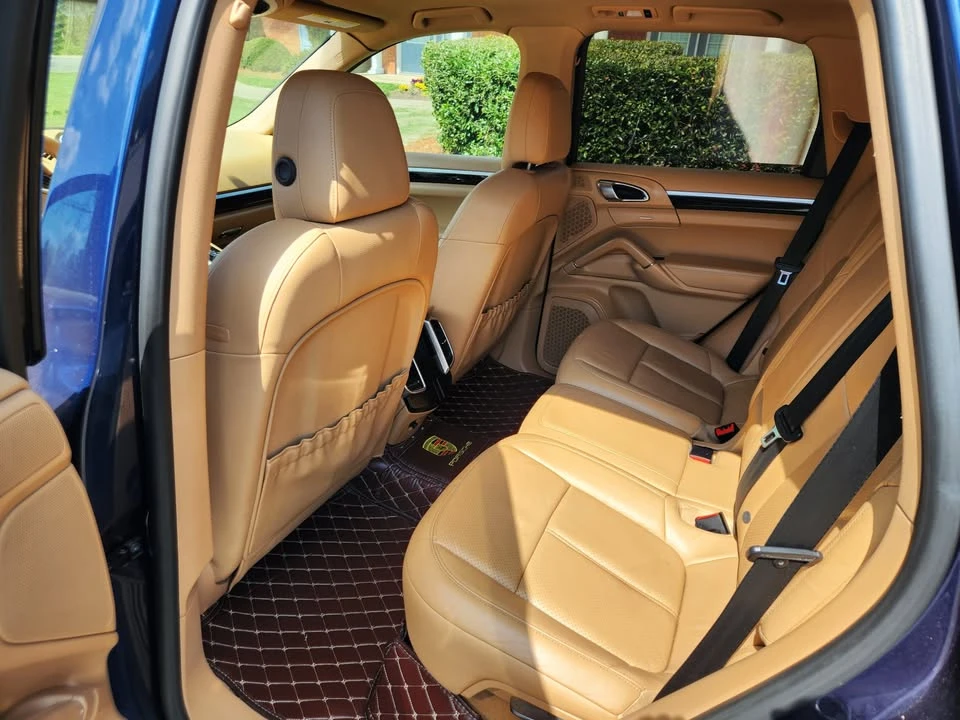 2014 Porsche 958 Cayenne - Image 8 of 20