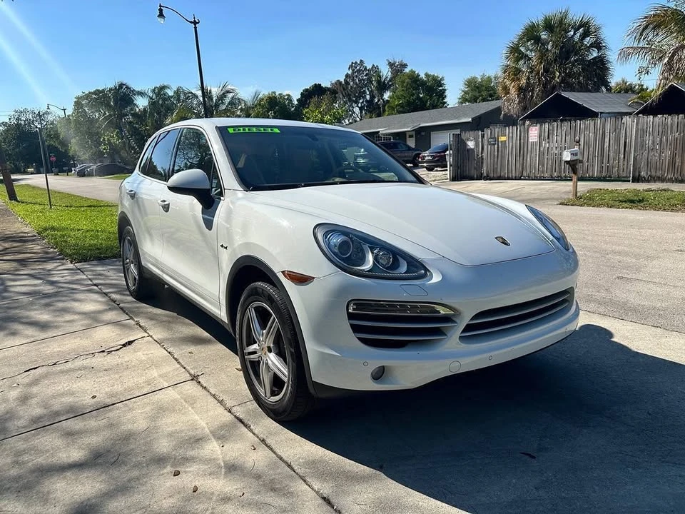 2014 Porsche 958 Cayenne Diesel - Image 5 of 20